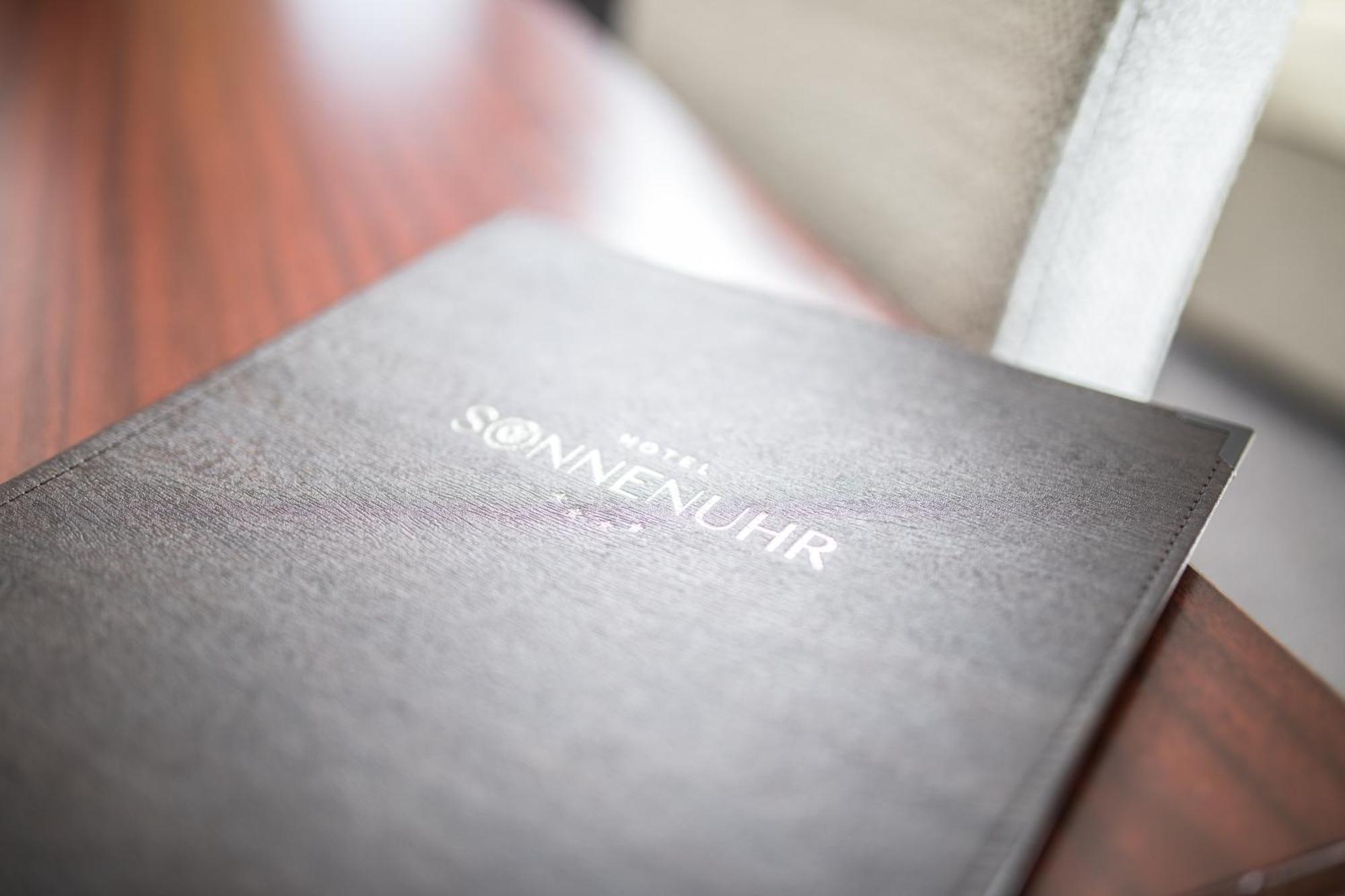 Hotel Sonnenuhr 克拉姆萨赫 客房 照片