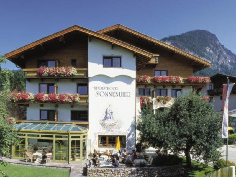 Hotel Sonnenuhr 克拉姆萨赫 外观 照片