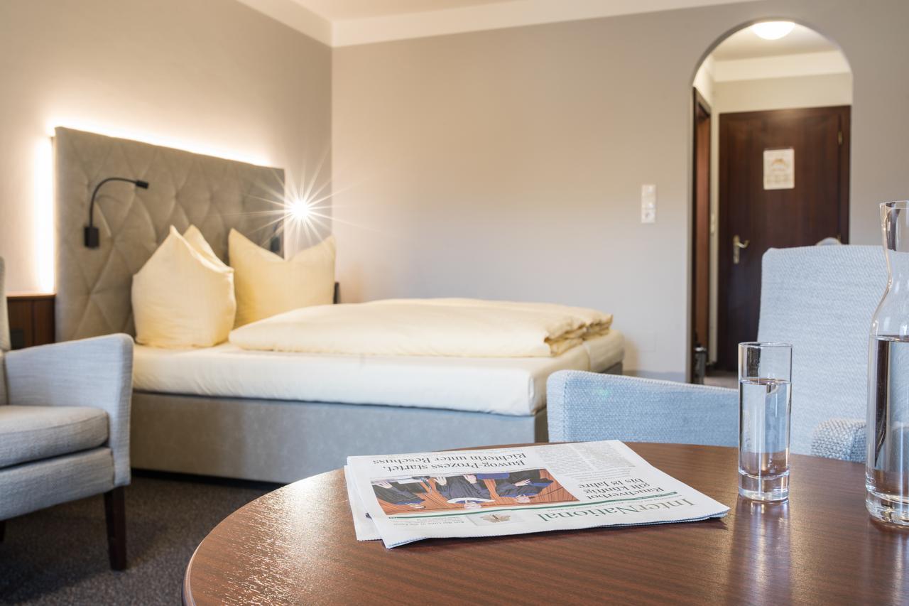 Hotel Sonnenuhr 克拉姆萨赫 外观 照片
